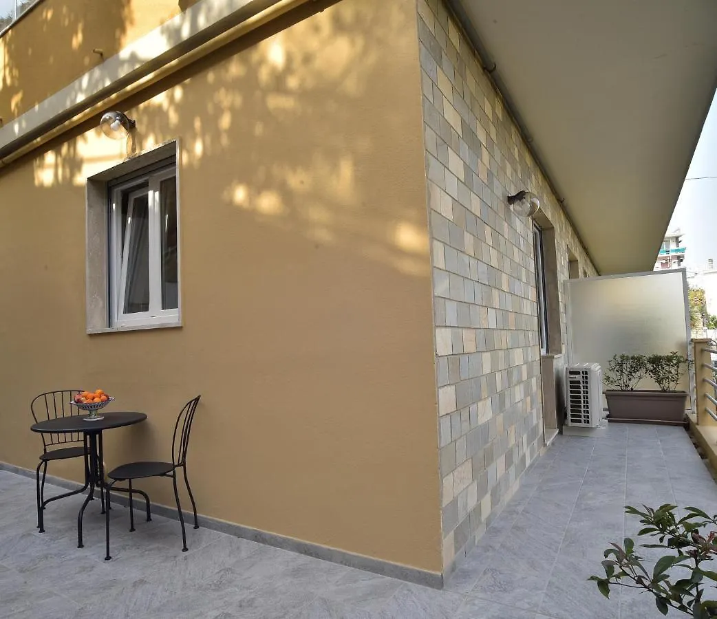 Regis Home Citra 00855Ltn1108 Sanremo Apartment